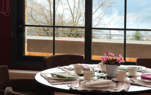 קסטנאה Astra Hotel מראה חיצוני תמונה
